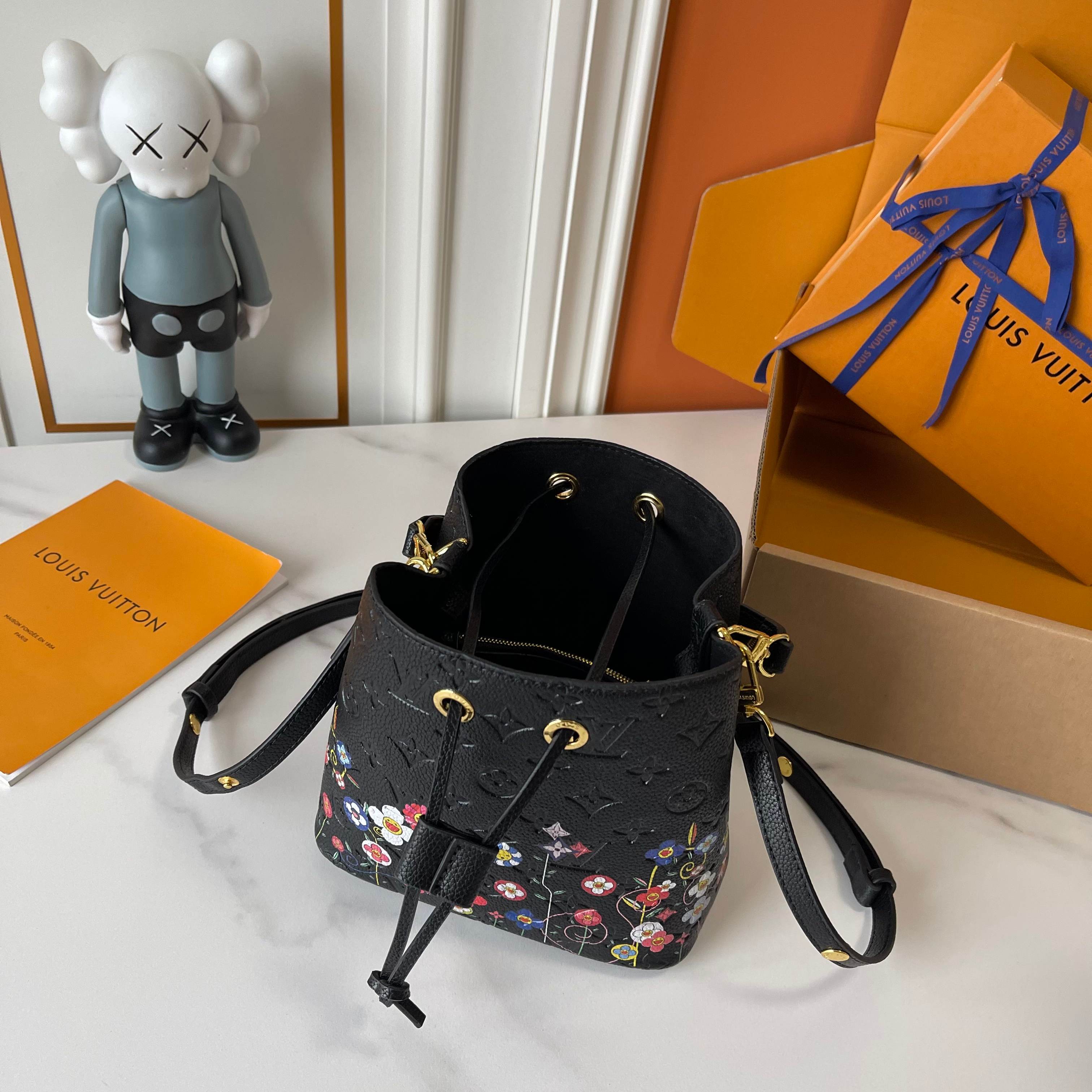 スーパーコピーバッグ国内発送対応N品安全必ず届く信用できるサイト